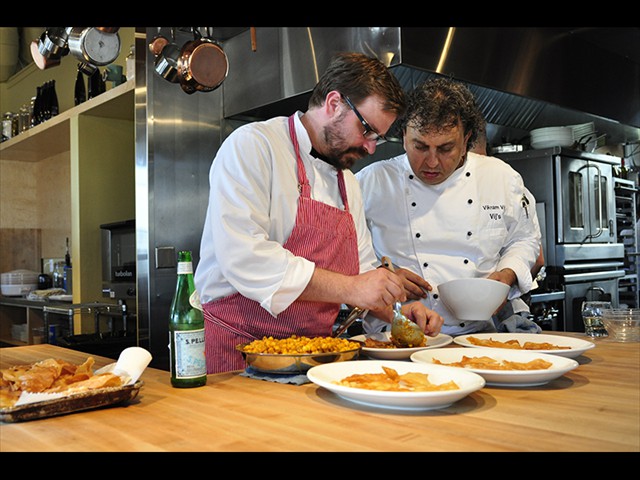 Matt's in the Market - Vikram Vij_0007