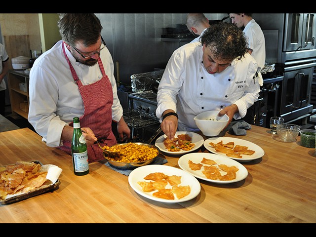 Matt's in the Market - Vikram Vij_0008
