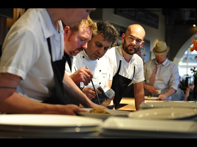 Matt's in the Market - Vikram Vij_0112