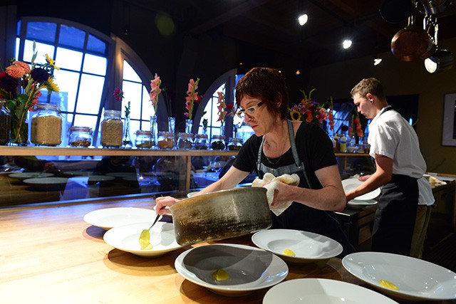 Chef-Jenn-Louis-Night0106